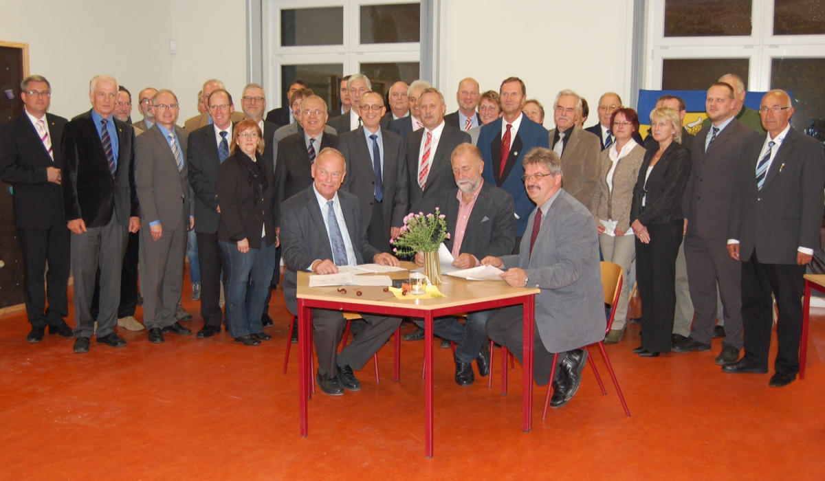 Vertragsunterzeichnung16.10.2013